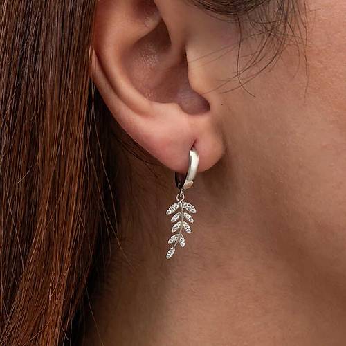 G�m�� Sallant�l� Ba�ak Kad�n K�pe