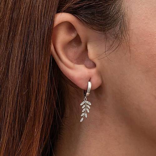 G�m�� Sallant�l� Ba�ak Kad�n K�pe