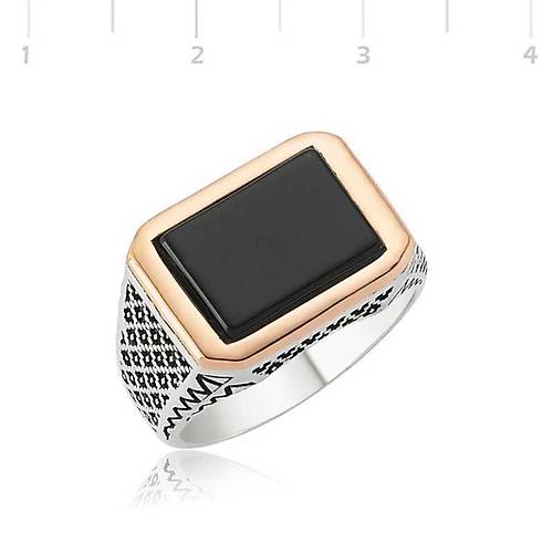 G�m�� Siyah Ta�l� Erkek Y�z�k