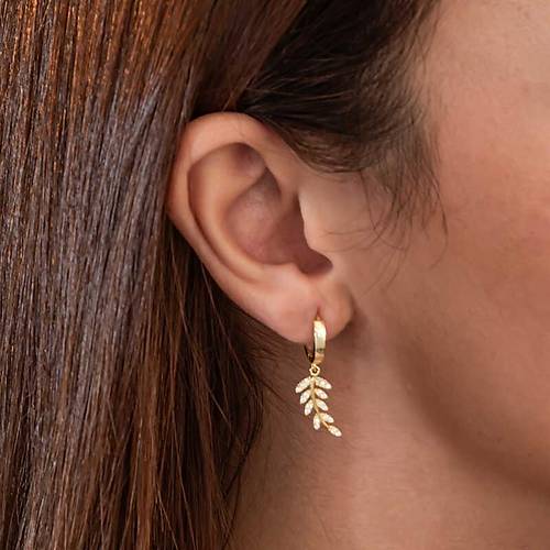 G�m�� Gold Sallant�l� Ba�ak Kad�n K�pe