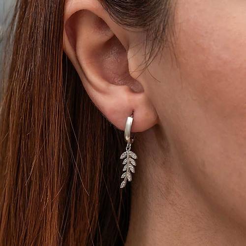 G�m�� Sallant�l� Ba�ak Kad�n K�pe