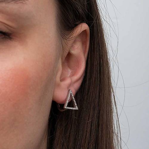 G�m�� Beyaz Ta�l� ��gen K�pe