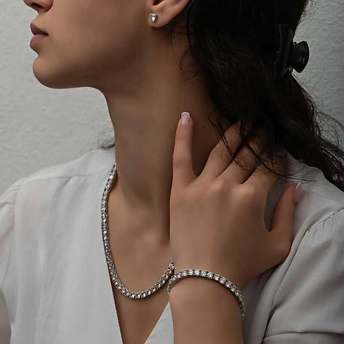 G�m�� 2.5 mm Beyaz Ta�l� Su Yolu Kad�n Set