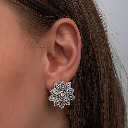 G�m�� Zirkon Ta�l� �i�ek Kad�n K�pe