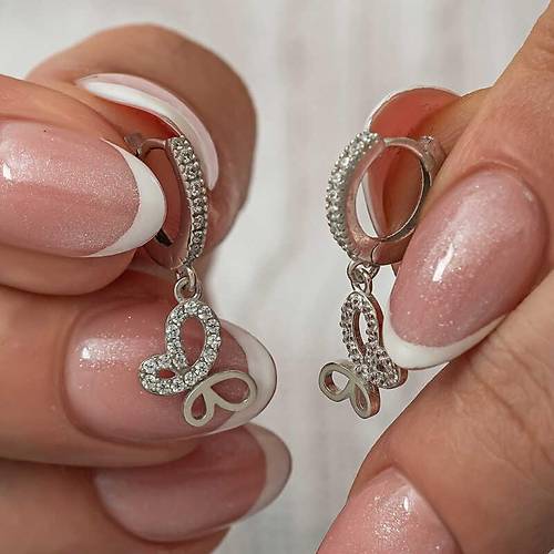 G�m�� Sallant�l� Kelebek Kad�n K�pe