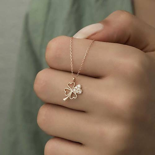 G�m�� Rose Kalpli D�rt Yaprakl� Yonca Kad�n Kolye