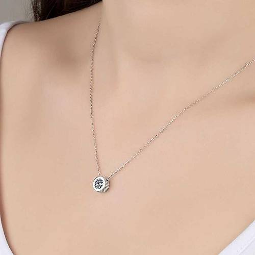Swarovski Ta�l� G�m�� Tekta� Bayan Kolye