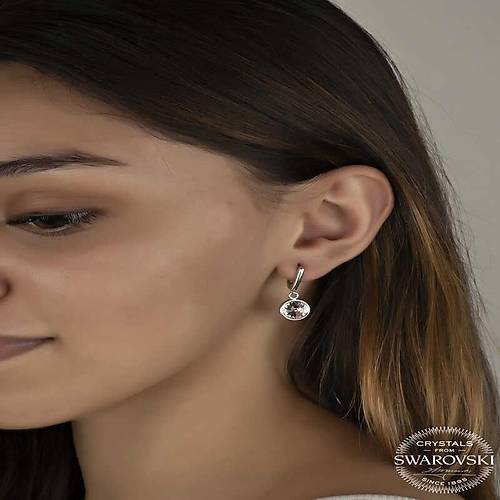 Swarovski Crystal Ta�l� G�m�� Beyaz Sallant�l� Kad�n K�pe