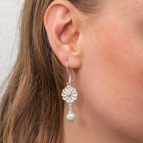 G�m�� Sallant�l� Trabzon Kazaz Kad�n K�pe