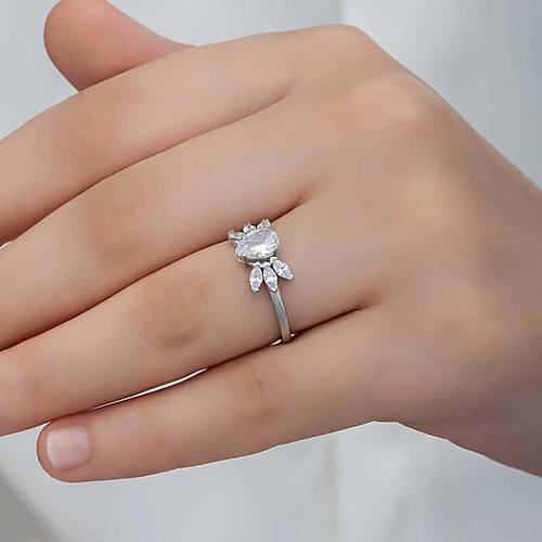 G�m�� Damla Zirkon Ta�l� Kad�n Y�z�k