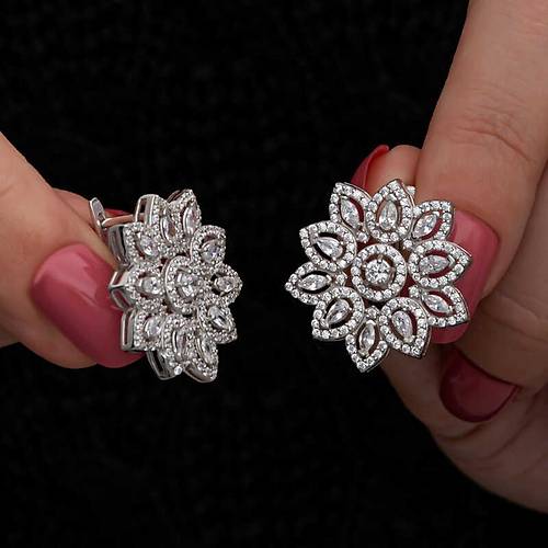 G�m�� Zirkon Ta�l� �i�ek Kad�n K�pe