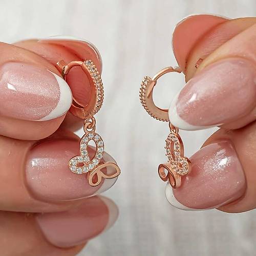 G�m�� Sallant�l� Rose Kelebek Kad�n K�pe