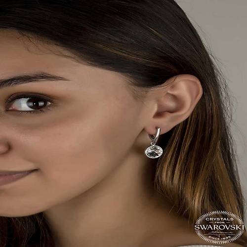 Swarovski Crystal Ta�l� G�m�� Beyaz Sallant�l� Kad�n K�pe