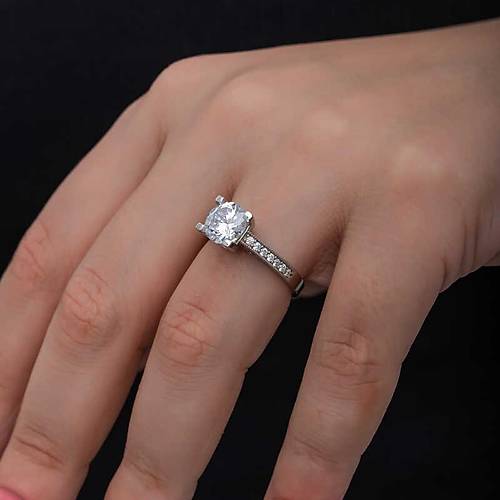 G�m�� Tek Ta� Kad�n Y�z�k