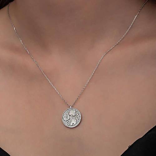 G�m�� Fil Motifli �ans Kad�n Kolye