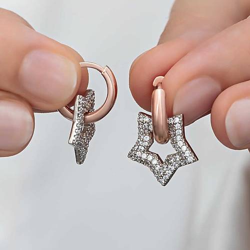 G�m�� Rose Sallant�l� Y�ld�z Kad�n K�pe