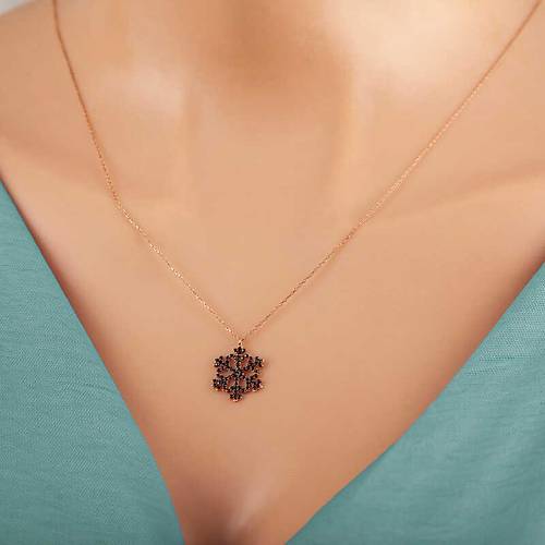 G�m�� Rose Siyah Ta�l� Kar Tanesi Kad�n Kolye