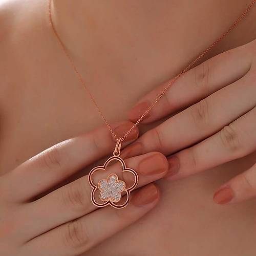 G�m�� Rose �i�ek Desenli Kad�n Kolye