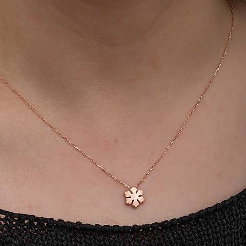 G�m�� Rose Minimal Kar Tanesi Kad�n Kolye