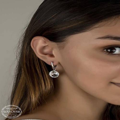 Swarovski Crystal Ta�l� G�m�� Beyaz Sallant�l� Kad�n K�pe