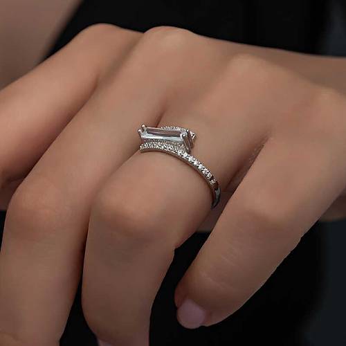 G�m�� Baget Ta�l� Kad�n Y�z�k