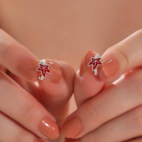 G�m�� ��nar Yapra�� �ocuk K�pesi