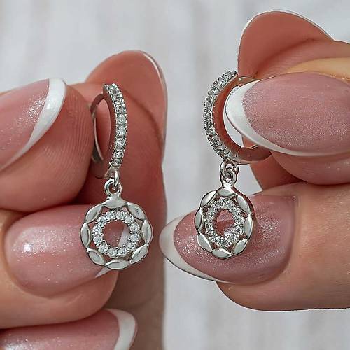 G�m�� Sallant�l� Halka Kad�n K�pe