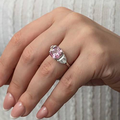 G�m�� Pembe Zirkon Ta�l� Kad�n Y�z�k