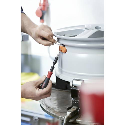 Wiha Tork tornavida TorqueVario�-S de�i�ken olarak ayarlanabilen tork limiti 0,8 - 5 Nm, Tork ayar�n� optimize eder
