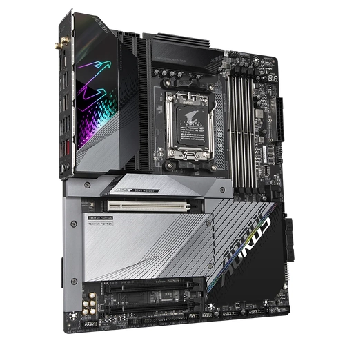 Gigabyte X670E AORUS MASTER Sc-AM5 X570 DDR5 8000MHz 2xM2 W�FI 6E 2.5Gbit Lan ATX AMD Anakart