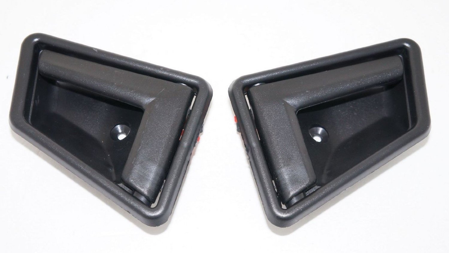 SUZUKI VITARA ÖN KAPI İÇ AÇMA KOLU SAĞ SİYAH 3/5KAPI 1988-1998