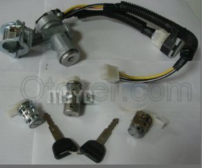 HONDA CIVIC SEDAN KONTAK KİLİT SETİ (3LÜ) (KONTAK/KAPI/BAGAJ) (TERMİKLİ) 1990-1991