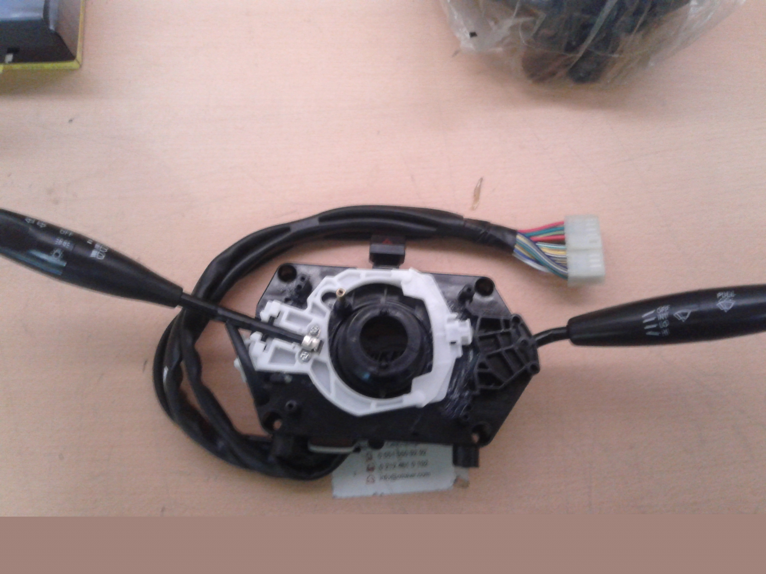 SUZUKI SWİFT FAR SİNYAL VE SİLECEK KOLU KOMPLE 1997-2001