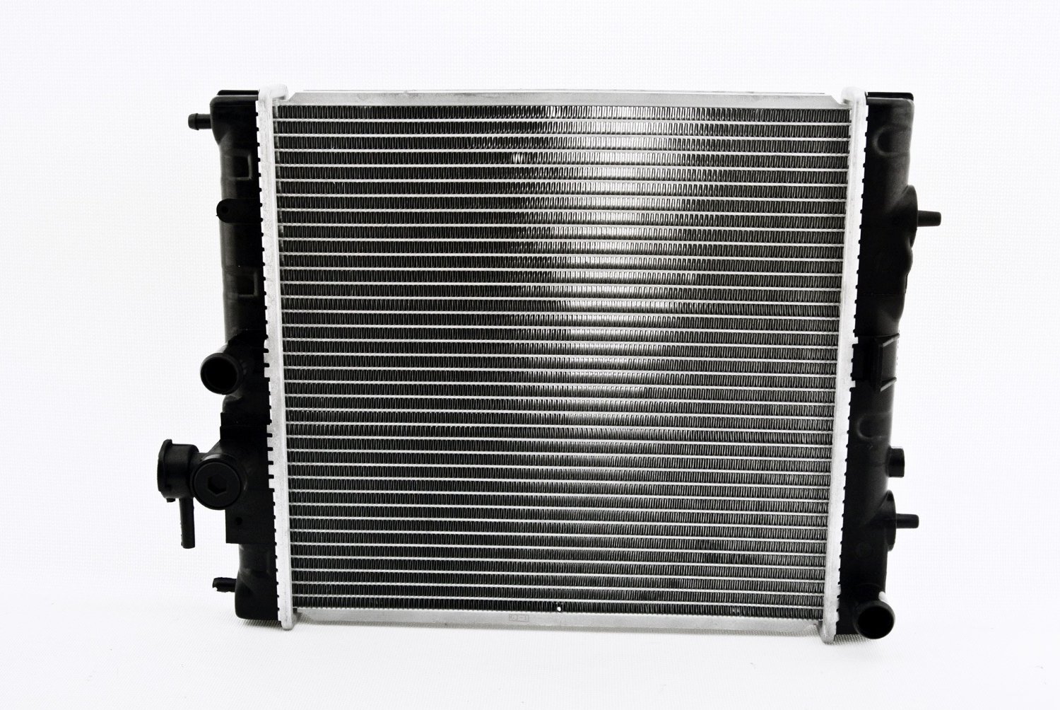 NISSAN MICRA  K12  SU RADYATÖRÜ ALÜMİNYUM MANUEL 2 SIRA 1998-2002