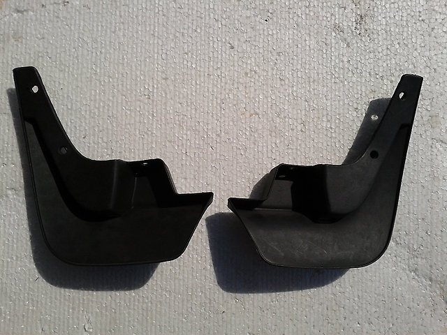 TOYOTA YARIS  ARKA PAÇALIK SAĞ 2006-2009