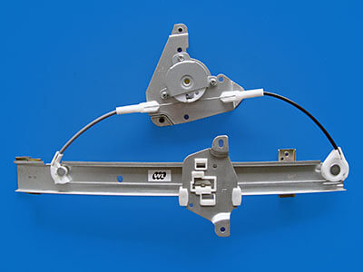 MITSUBISHI LANCER- C62 ARKA CAM KRİKOSU SOL ELEKTRİKLİ/MOTORSUZ 1988-1991