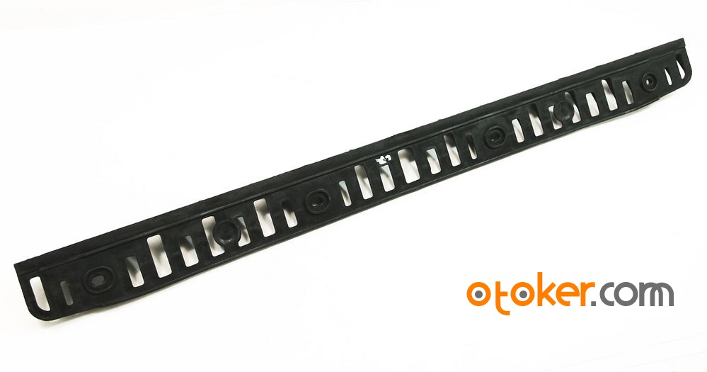 VOLKSWAGEN JETTA 5 ARKA TAMPON BRAKETİ ORTA SİYAH 2006-2010