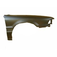 MITSUBISHI GALANT ÖN ÇAMURLUK DELİKSİZ SAĞ 1988-1991