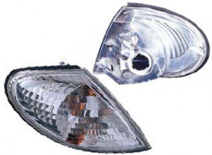 NISSAN ALMERA  N16  SD HB ÖN SİNYAL SAĞ BEYAZ  2000-2002